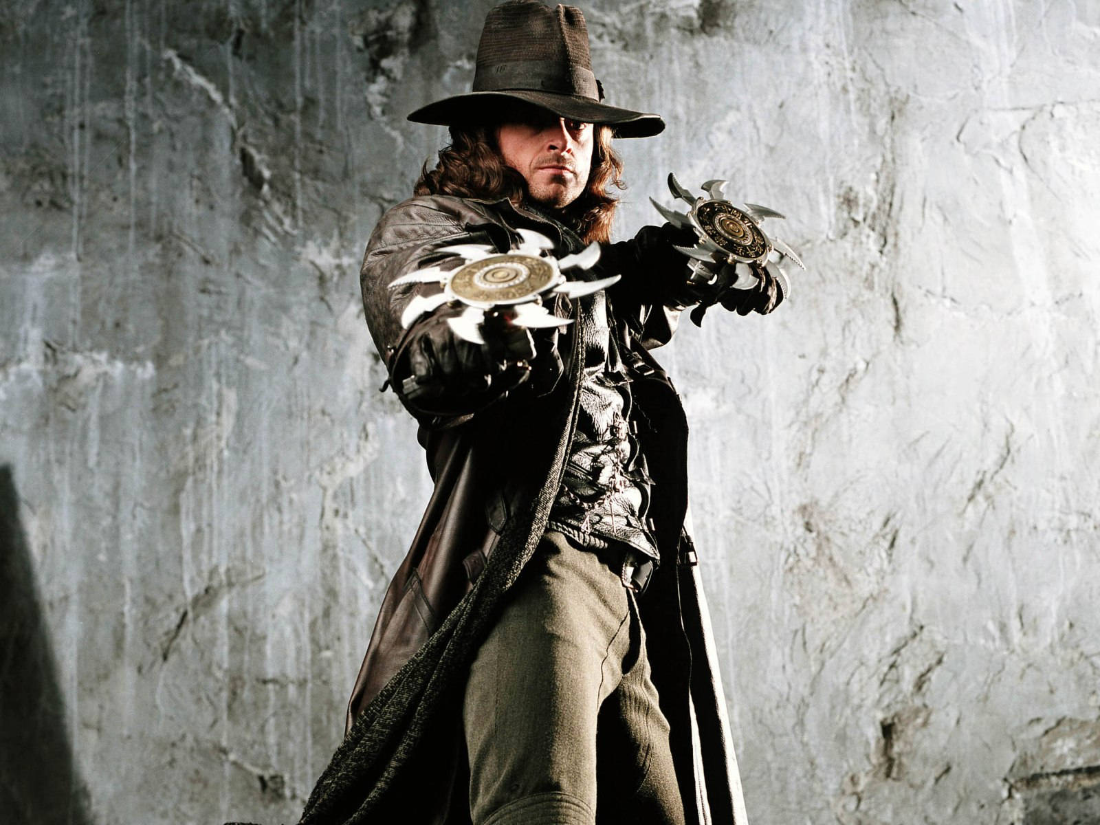 Hugh Jackman Van Helsing Tojo Blades Wallpaper