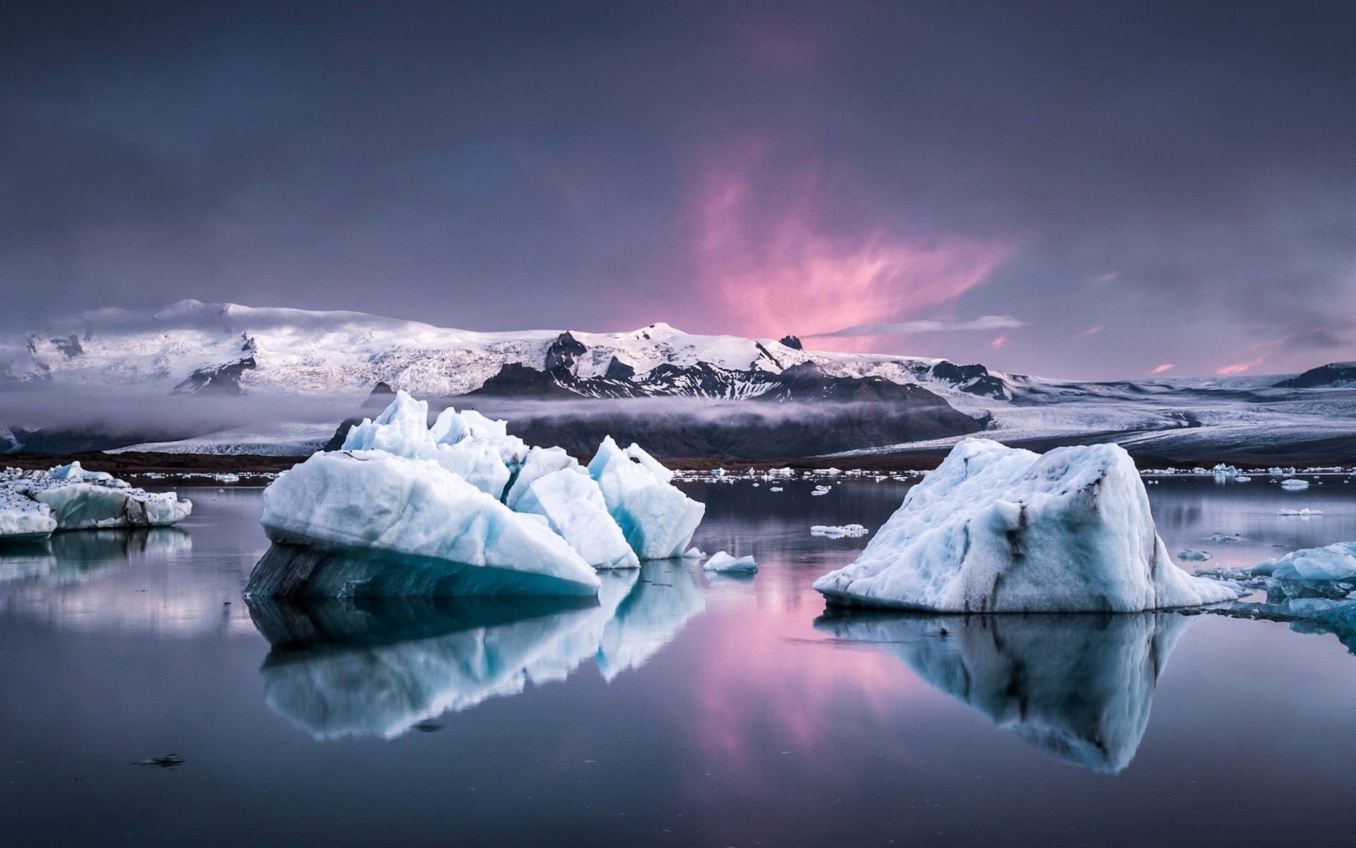 Blowing snow plays an important role in Arctic warming • Earth.com