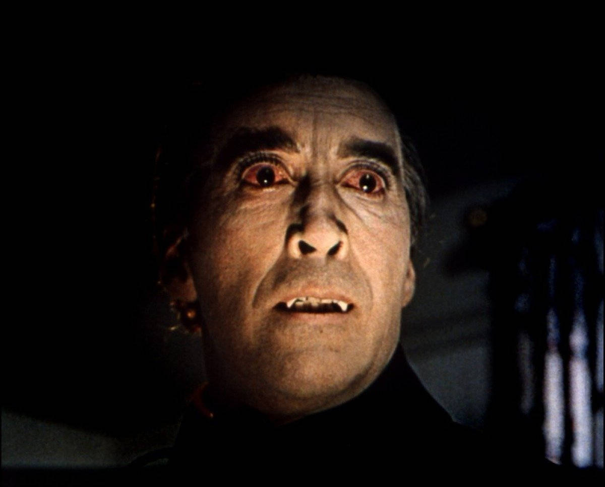 Iconic Actor Christopher Lee As Dracula Wallpaper