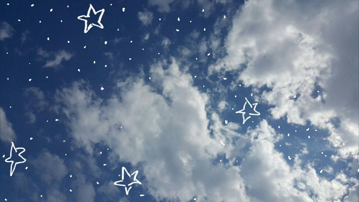 Indie Aesthetic Laptop Blue Sky With Stars Wallpaper