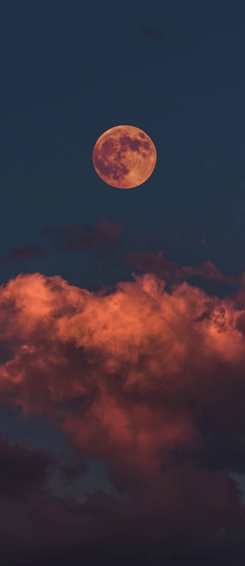 Iphone 11 Pro Red-tinged Moon Wallpaper