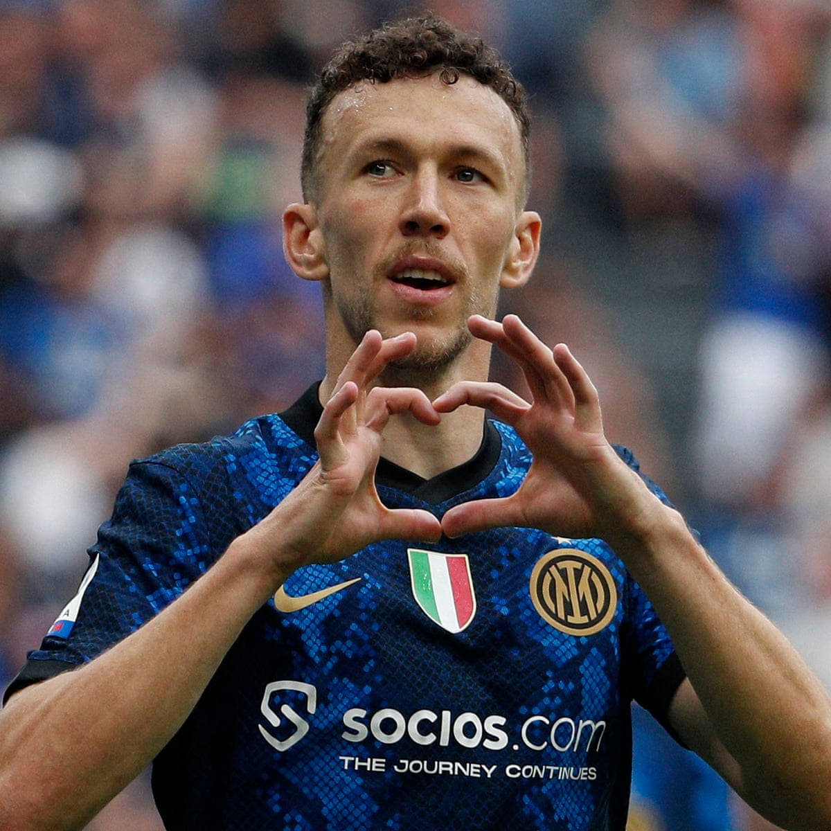 Ivan Perisic Making Heart Shape Wallpaper