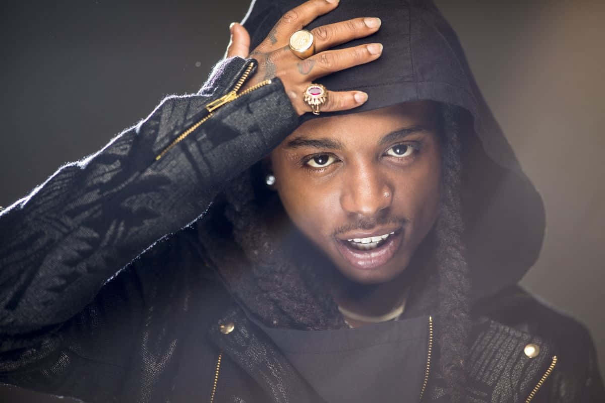 Jacquees Stylish Photoshoot Wallpaper