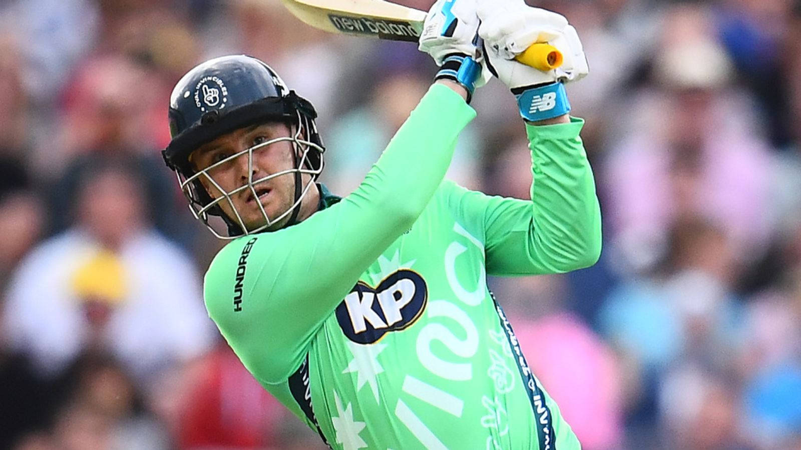 Jason Roy In Mint Green Uniform Wallpaper