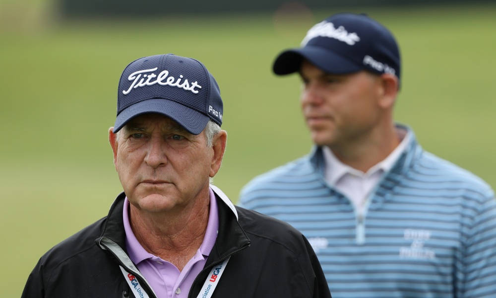 Jay Haas Sporting A Titleist Golf Cap On The Course Wallpaper