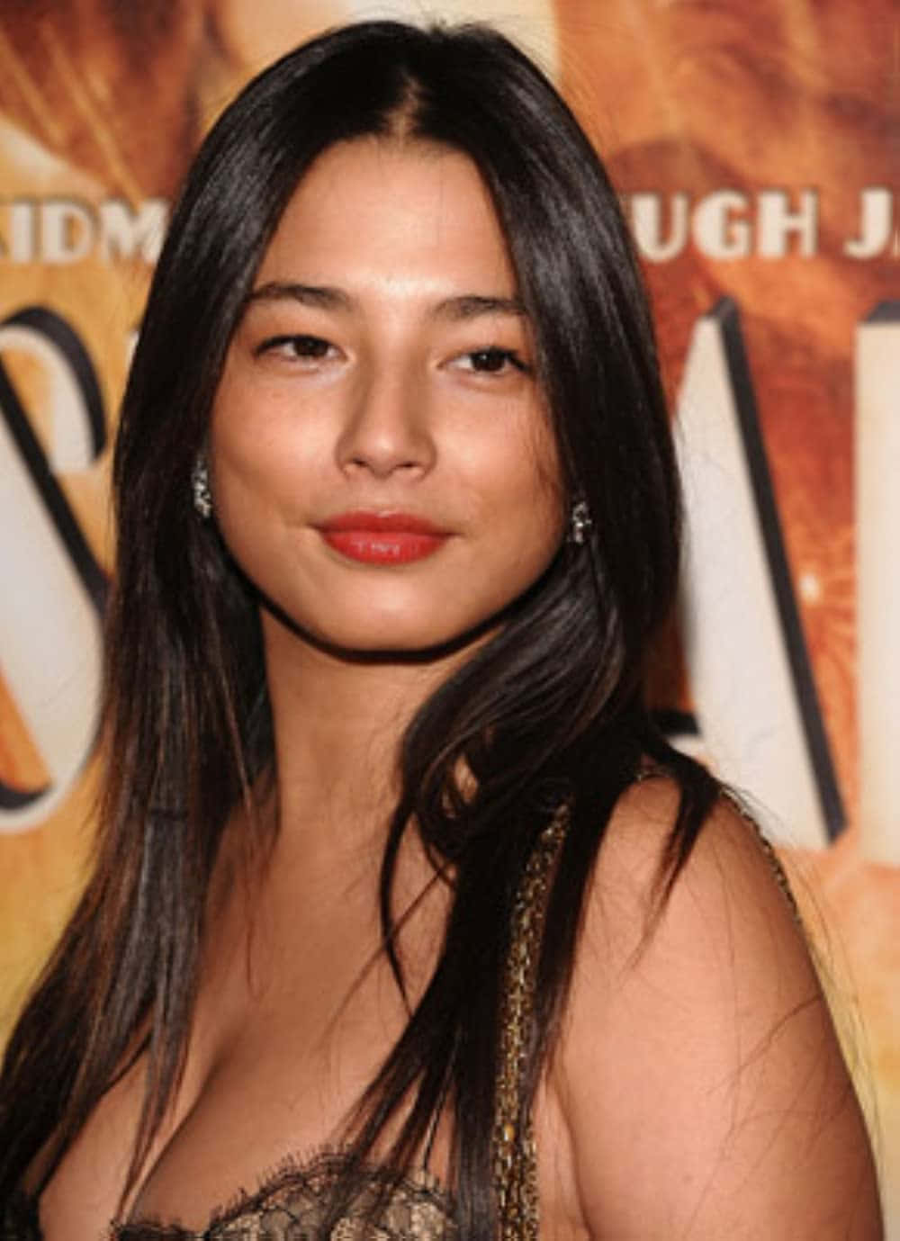 Jessica Gomes - A Fusion Of Beauty & Confidence Wallpaper