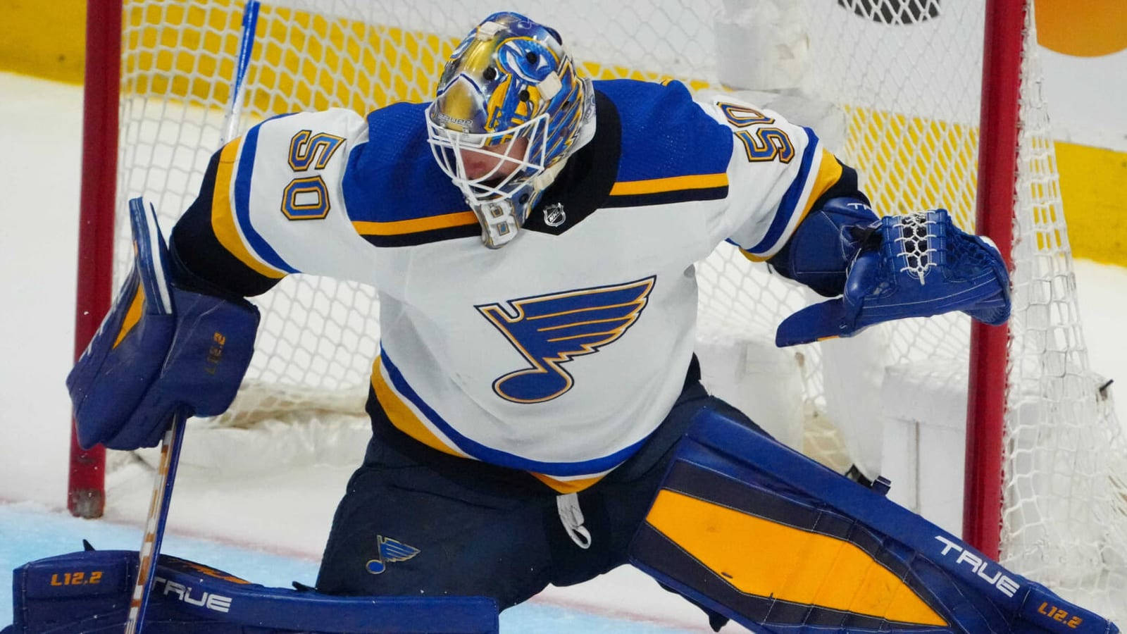 Jordan Binnington In Action Wallpaper