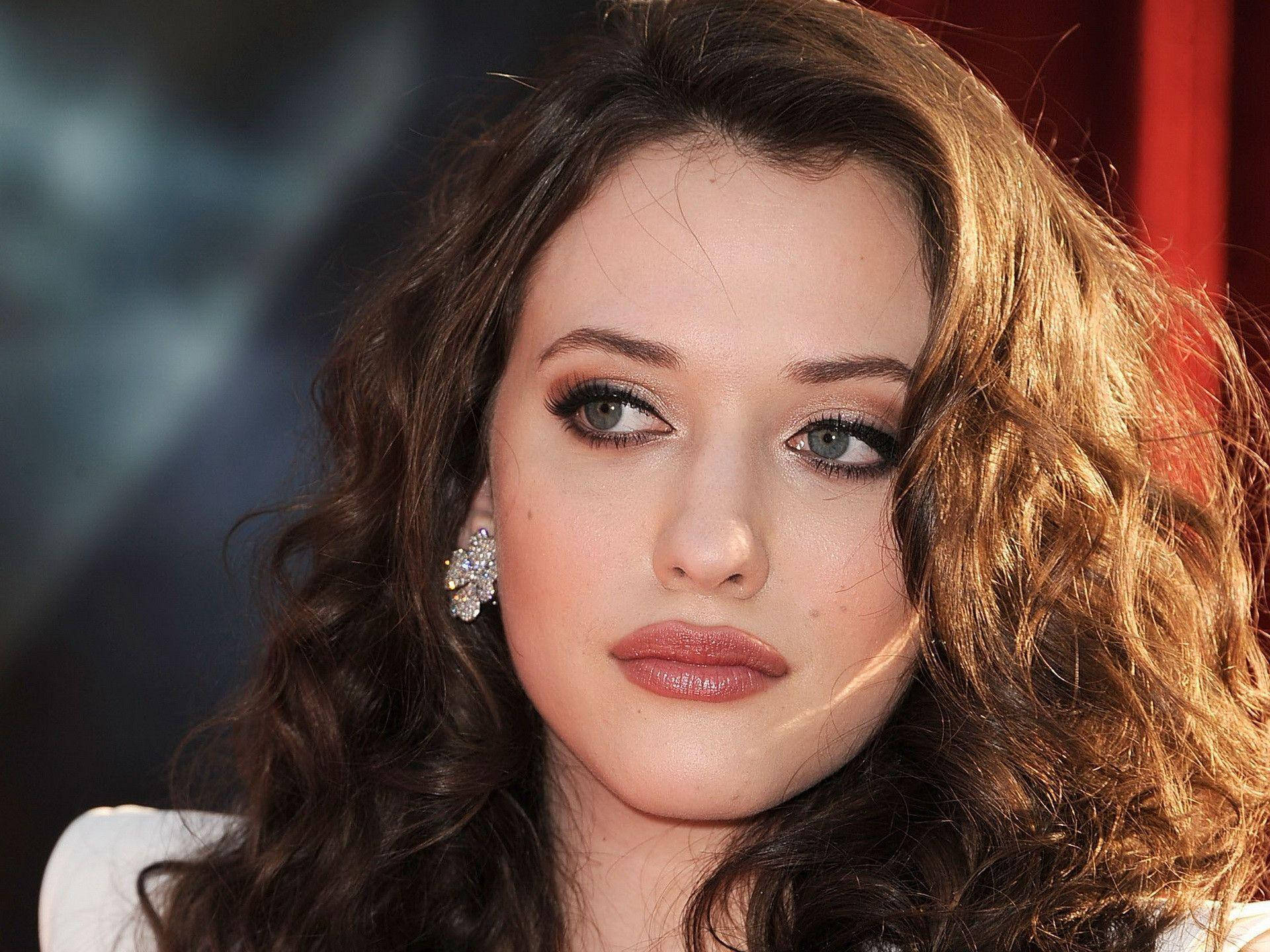 Download free Kat Dennings Portrait 2011 Thor Los Angeles Premiere  Wallpaper - MrWallpaper.com