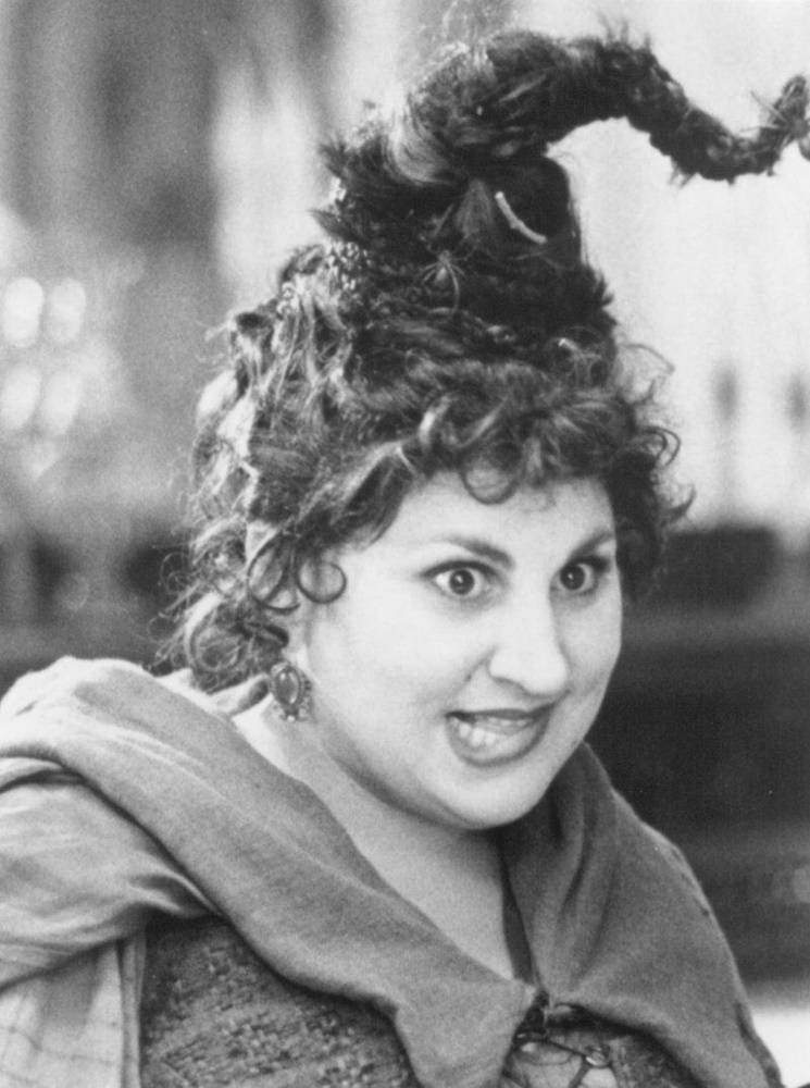 Kathy Najimy In 1993 Hocus Pocus Wallpaper