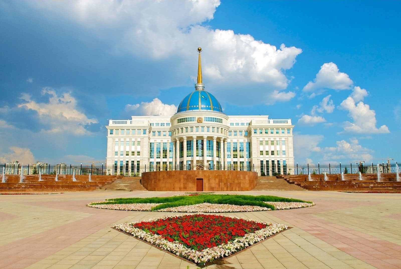 Kazakhstan Presidential Palace Wallpaper