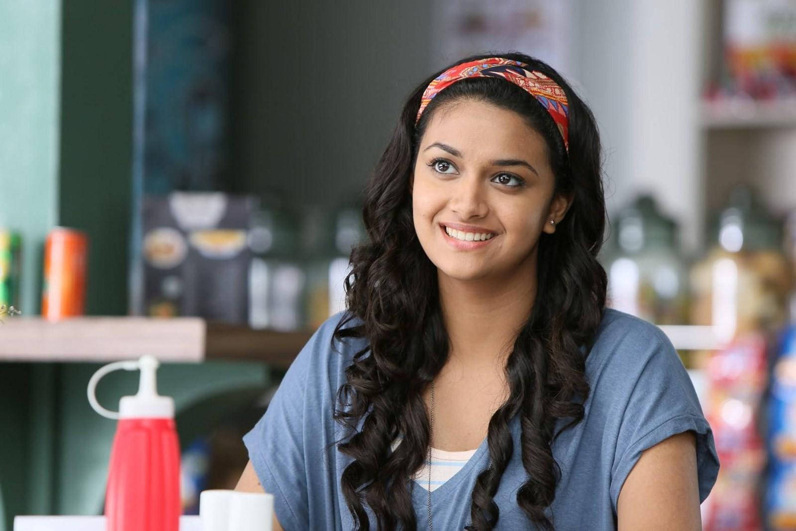 Keerthi Suresh In Headband Hd Wallpaper