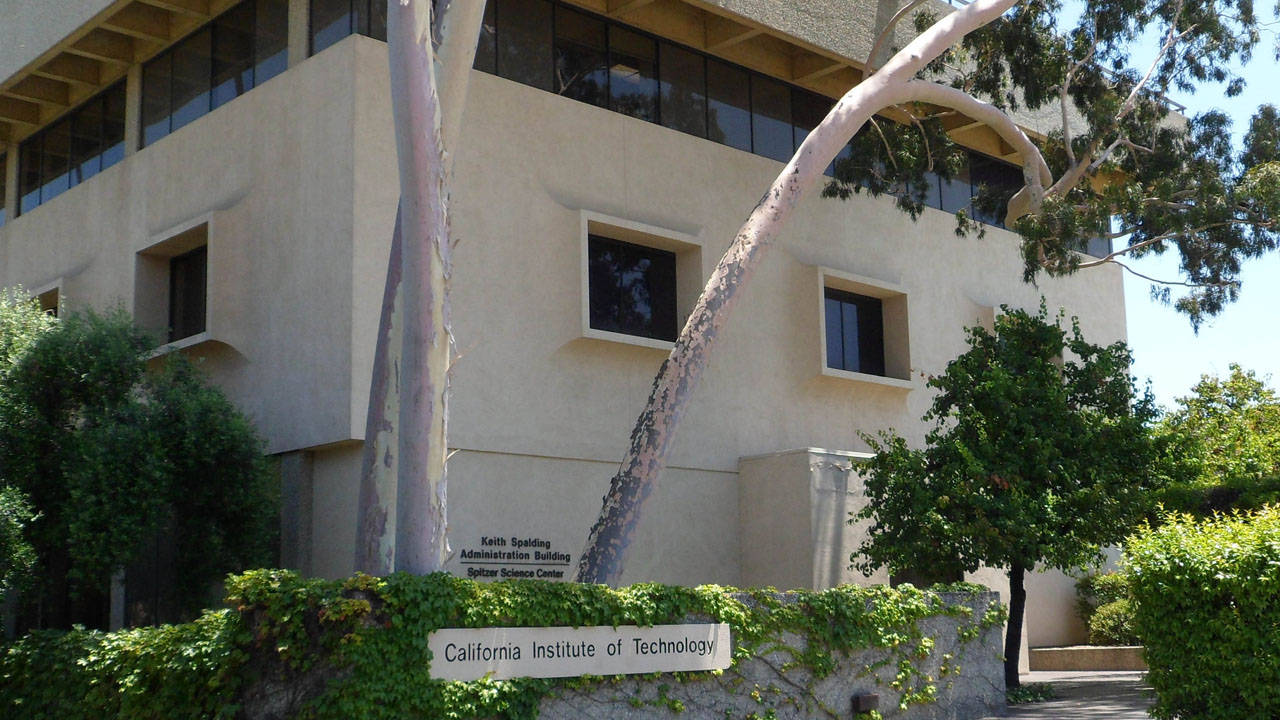 Keith Spalding Building At Caltech Wallpaper