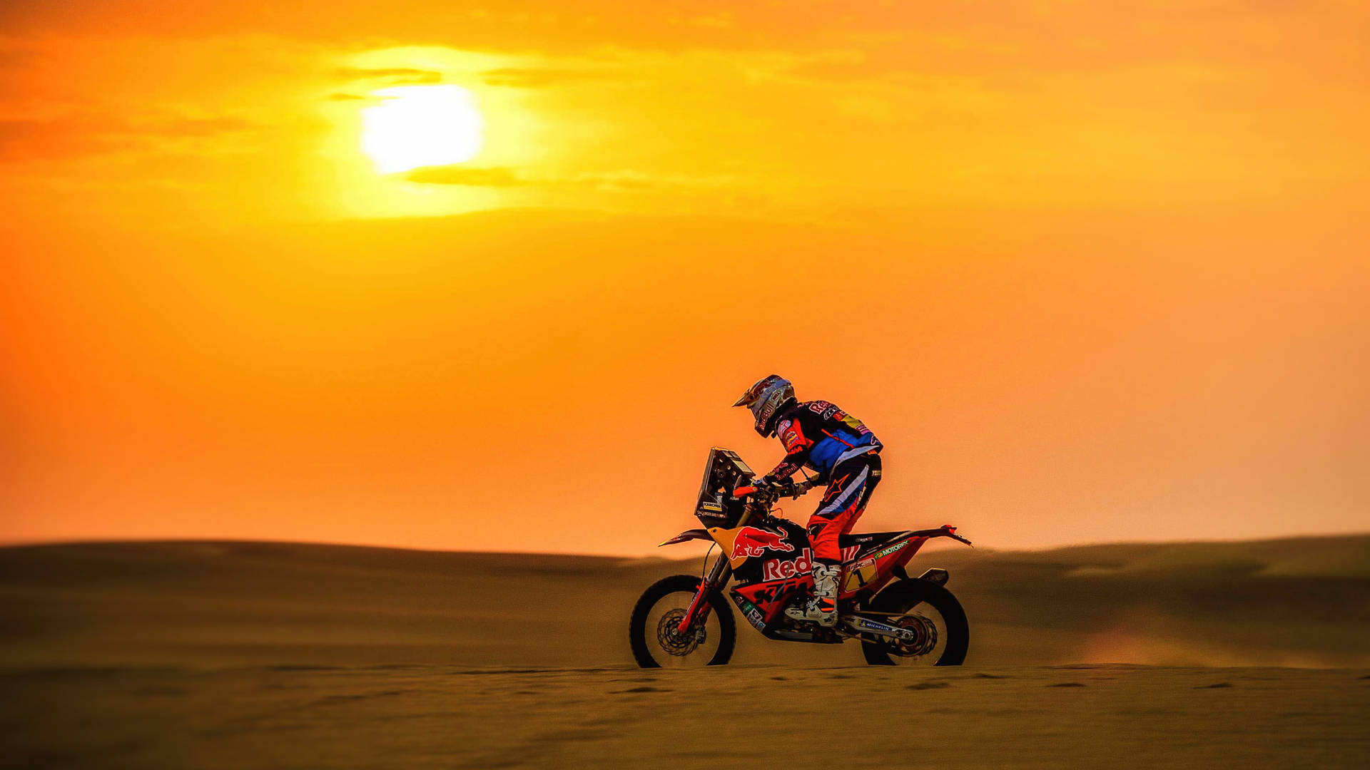 Ktm 4k Bike And Sunset Wallpaper