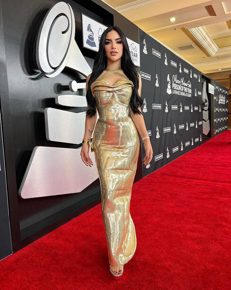 Latina Kimberly Loaiza Red Carpet Wallpaper