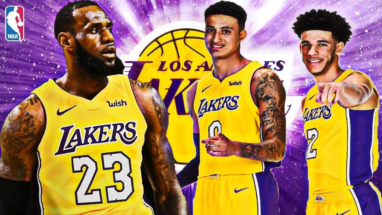 Lebron James Lakers With Two Teammates Wallpaper