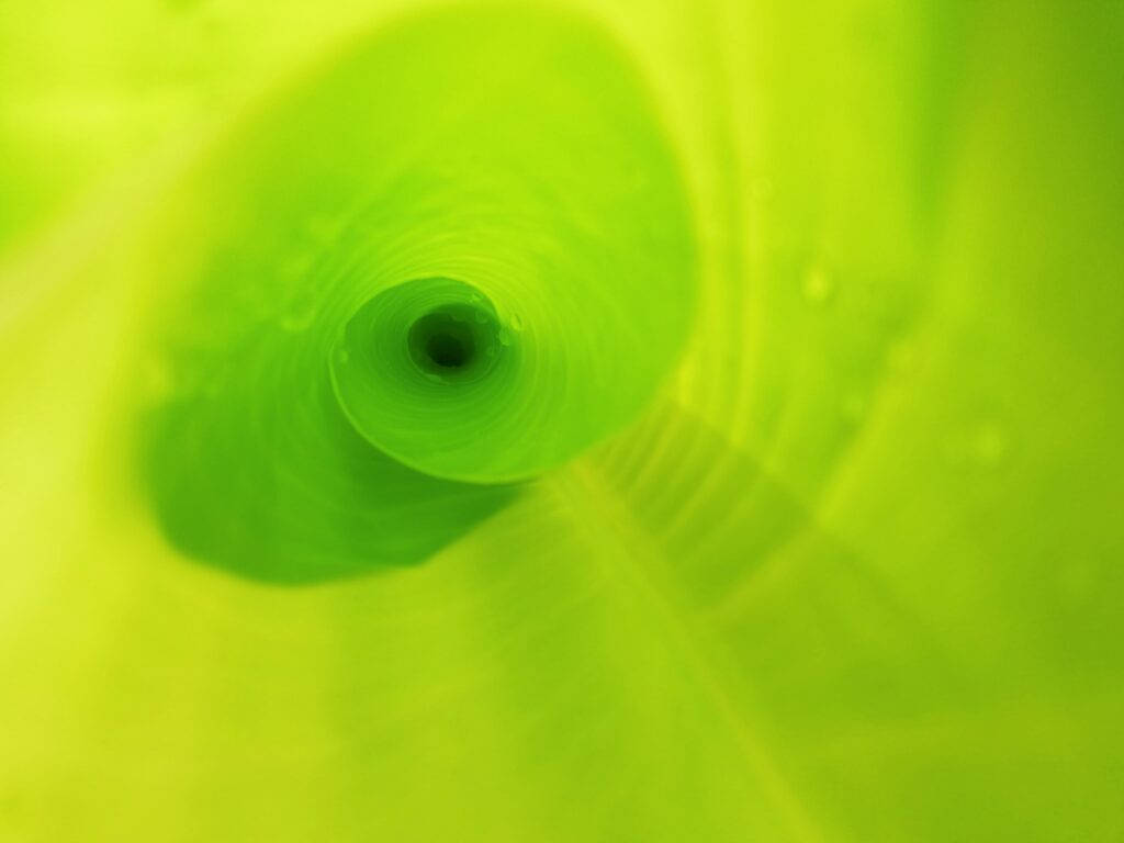 Light Green Plain Swirl Wallpaper