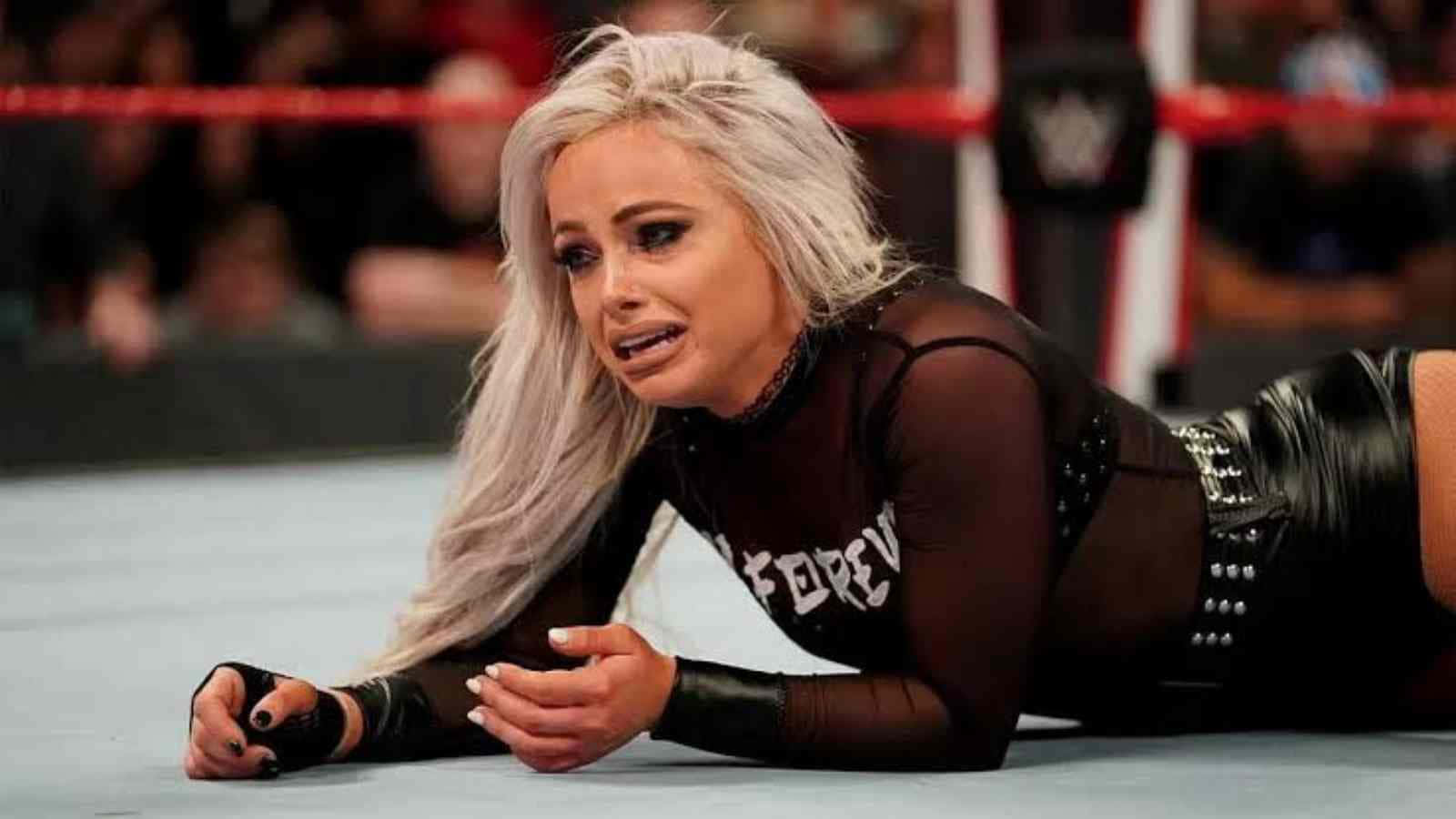 Liv Morgan Crying Middle Of Ring Wallpaper