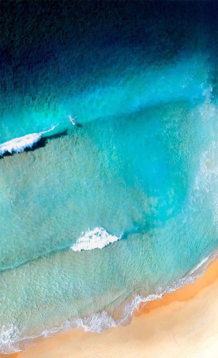 Look At This Sleek Turquoise Iphone! Wallpaper