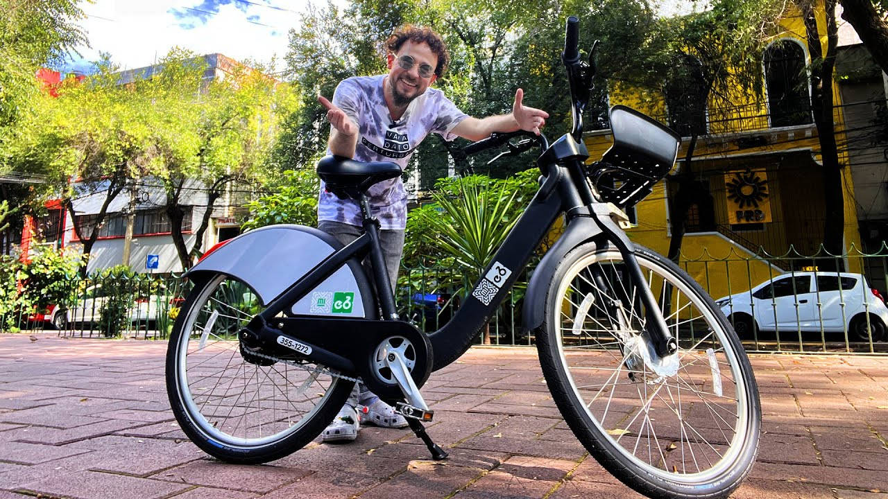 Luisito Comunica Ecobici Wallpaper