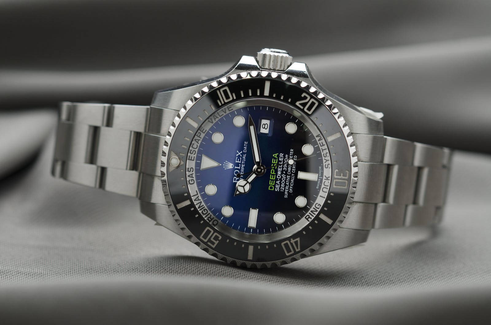 Magnificent Elegance Of Rolex Deepsea Timepiece Wallpaper
