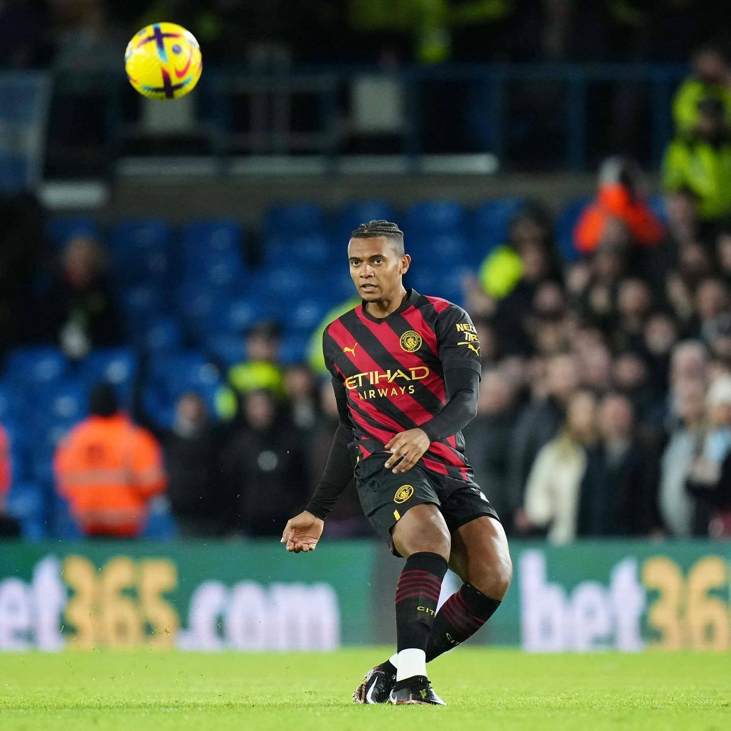 Manuel Akanji And Ball In The Air Wallpaper