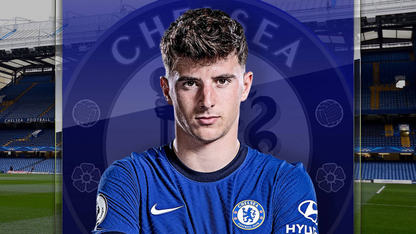 Mason Mount With His Arms Crossed Wallpaper