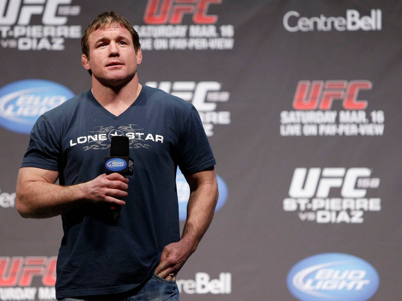 Matt Hughes Speaking At Press Conference Wallpaper