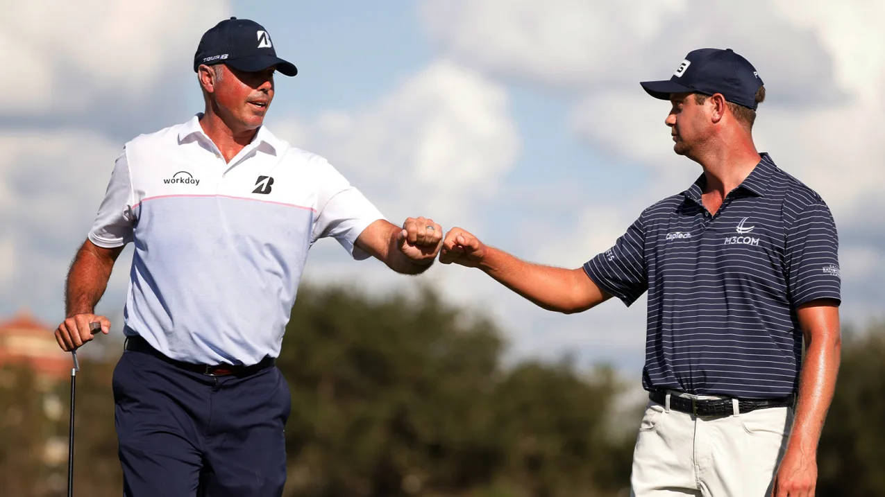 Matt Kuchar Harris English Fist Bump Wallpaper