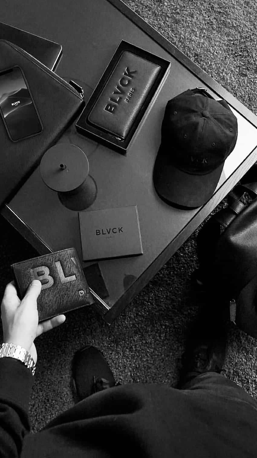 Matte Black Lifestyle Accessories Wallpaper