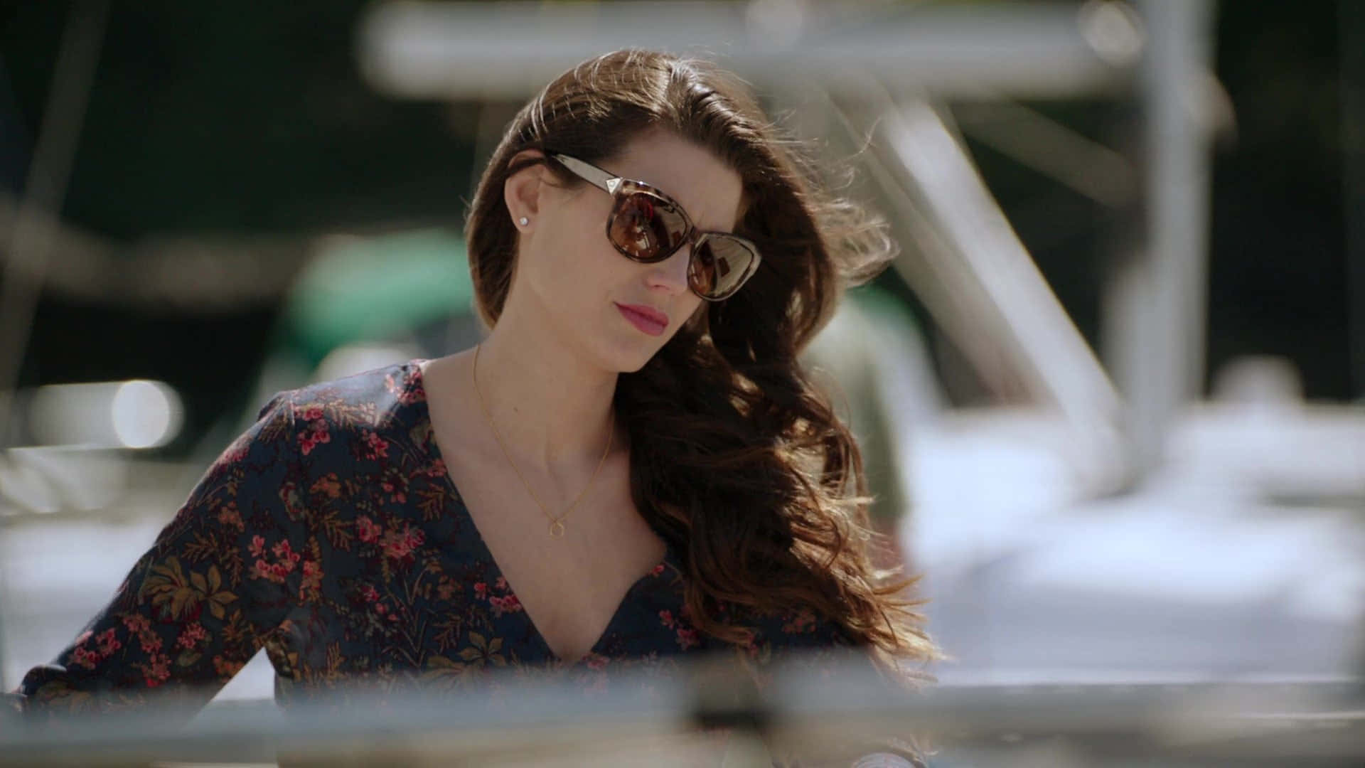 Download free Meghan Ory Sunglasses Outdoors Wallpaper - MrWallpaper.com