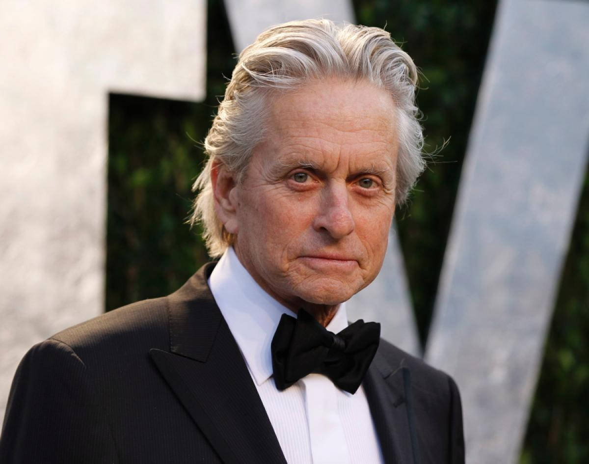 Michael Douglas Looking Distinguished At The Emmy Awards Wallpaper