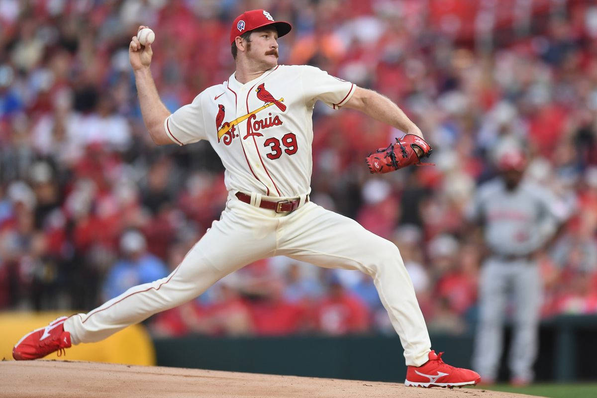 Miles Mikolas Stride Stance Wallpaper