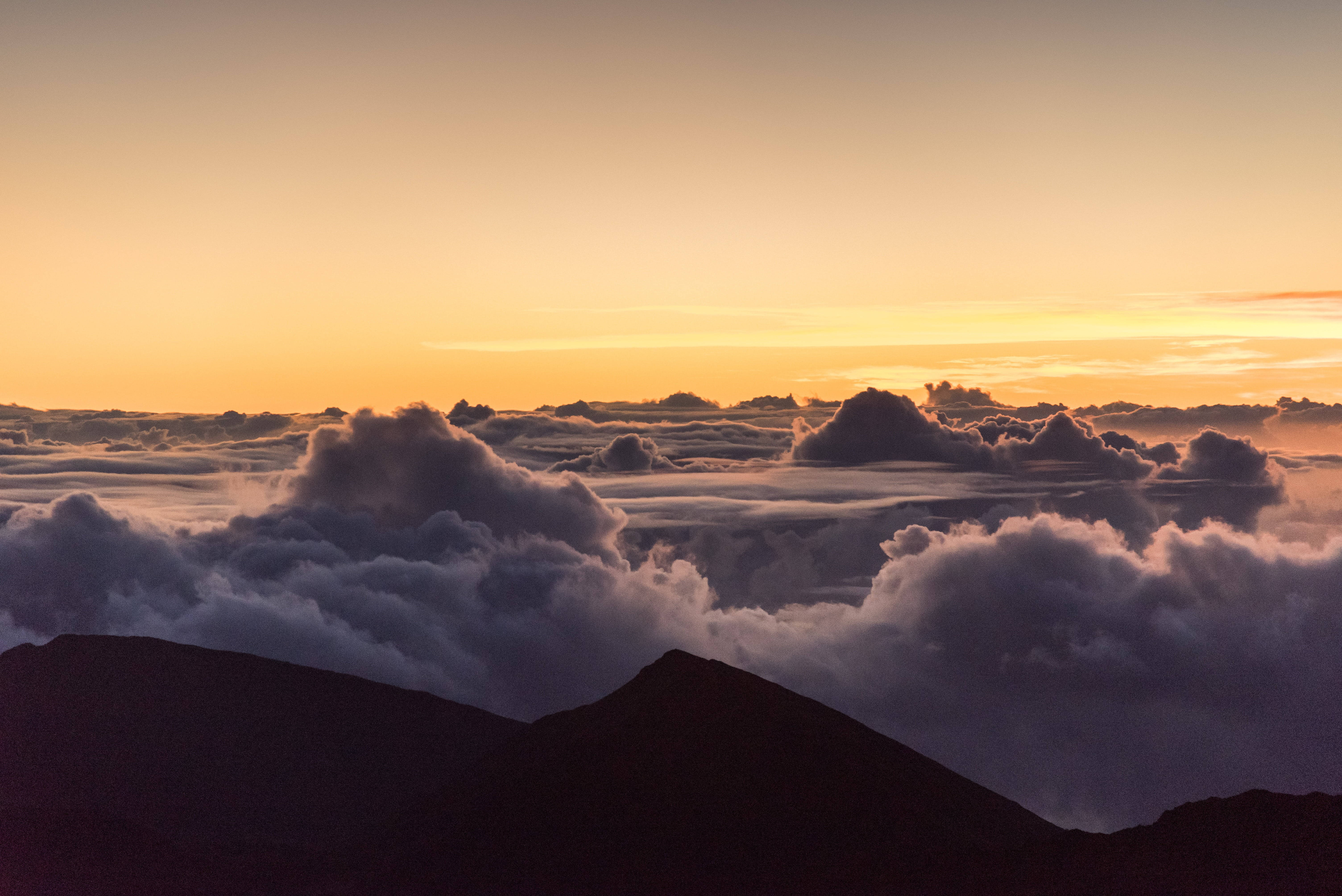 Mountains High Resolution Clouds Wallpaper