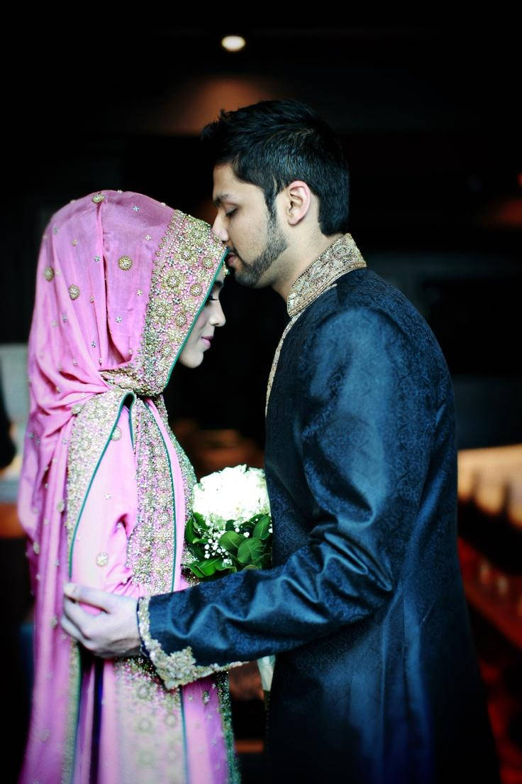 Muslim Couple Forehead Kiss Wallpaper