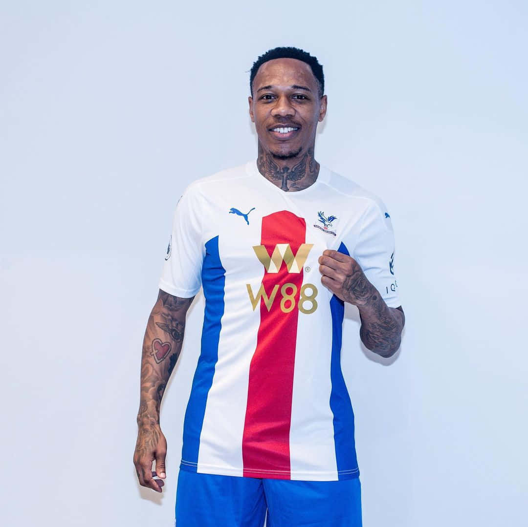 Nathaniel Clyne For Cystal Palace Fc Wallpaper