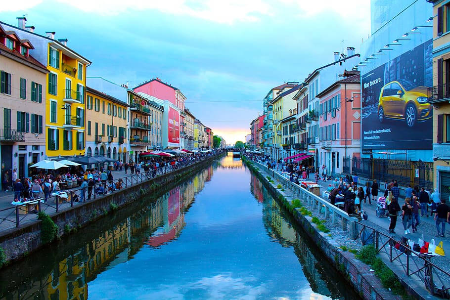 Navigli Canals In Milan Wallpaper