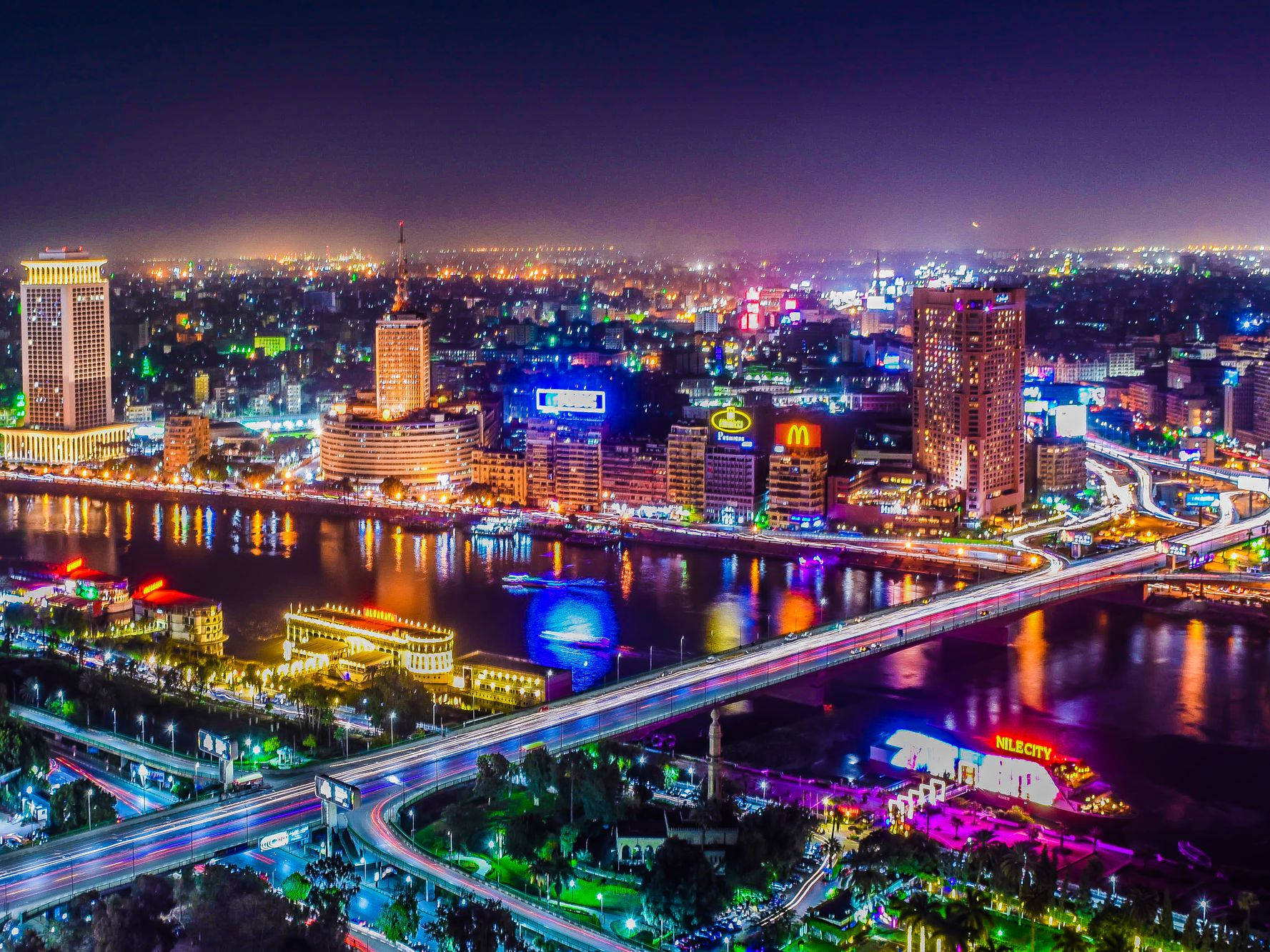 Night Life In Cairo Wallpaper