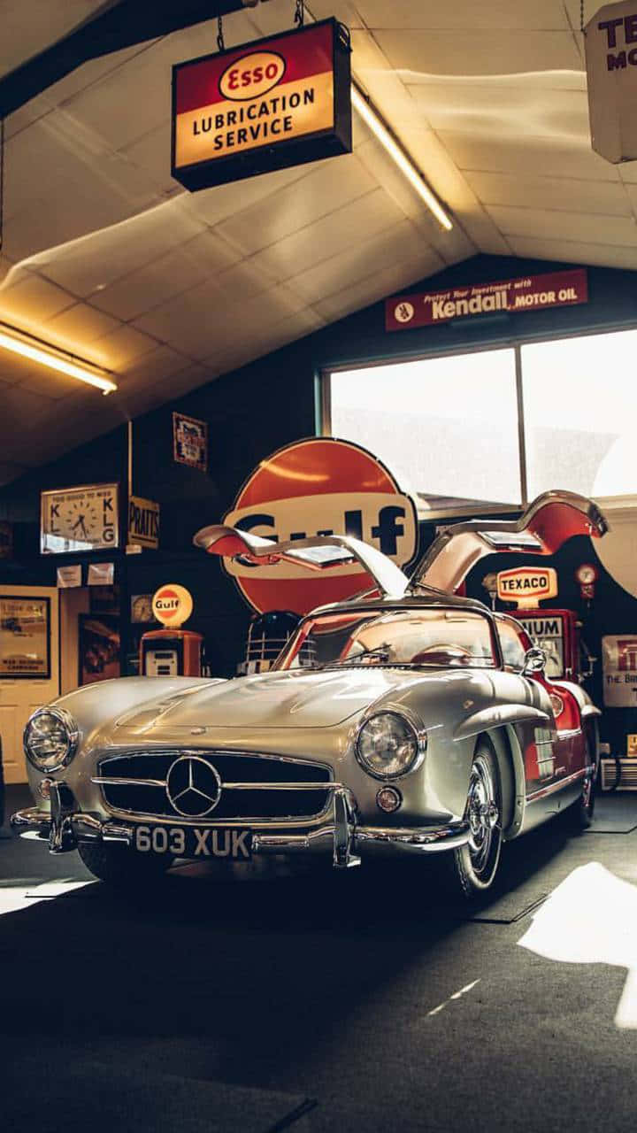 Old Mercedes 300 Sl Vintage Display Wallpaper