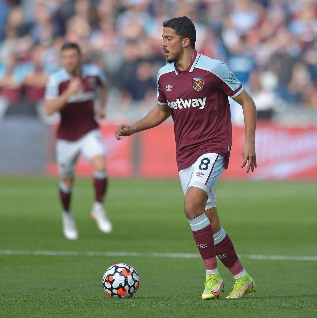 Pablo Fornals Mid Game Wallpaper