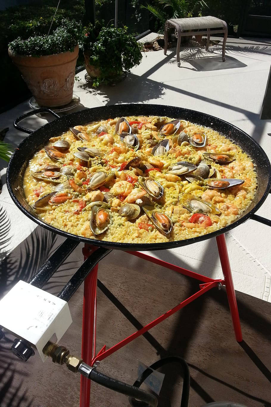 Paella Rice Dish On Grill Wallpaper