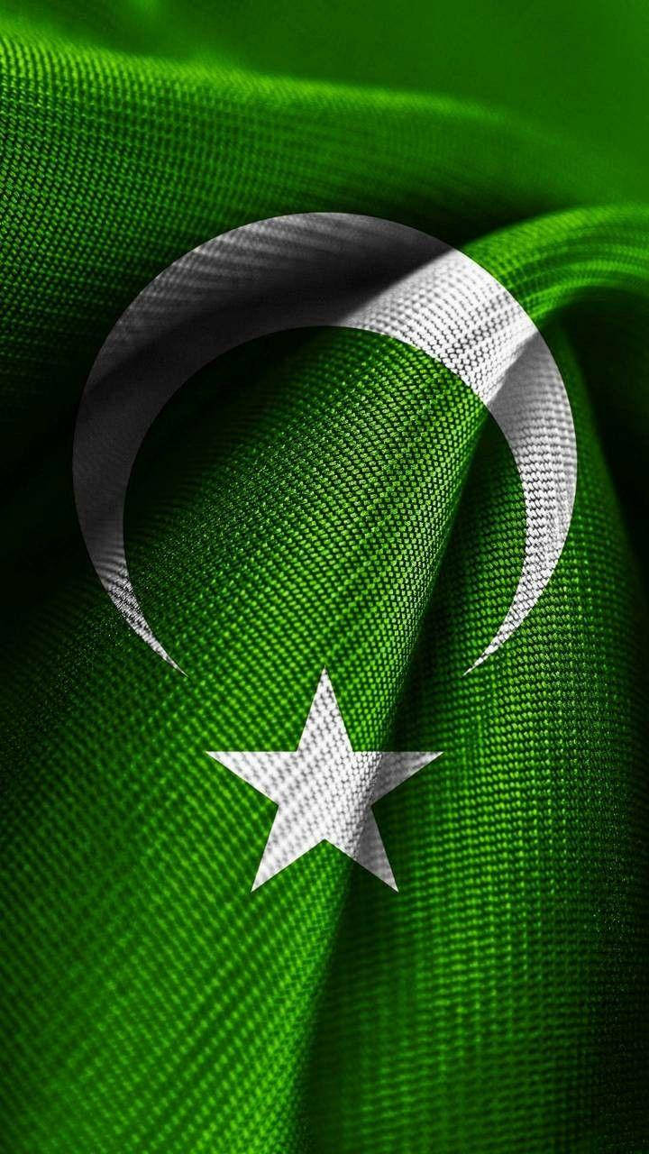 Pakistan Flag Vibrant Green Wallpaper