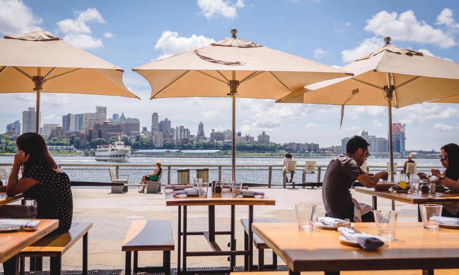 People Dining South Street Seaport Wallpaper