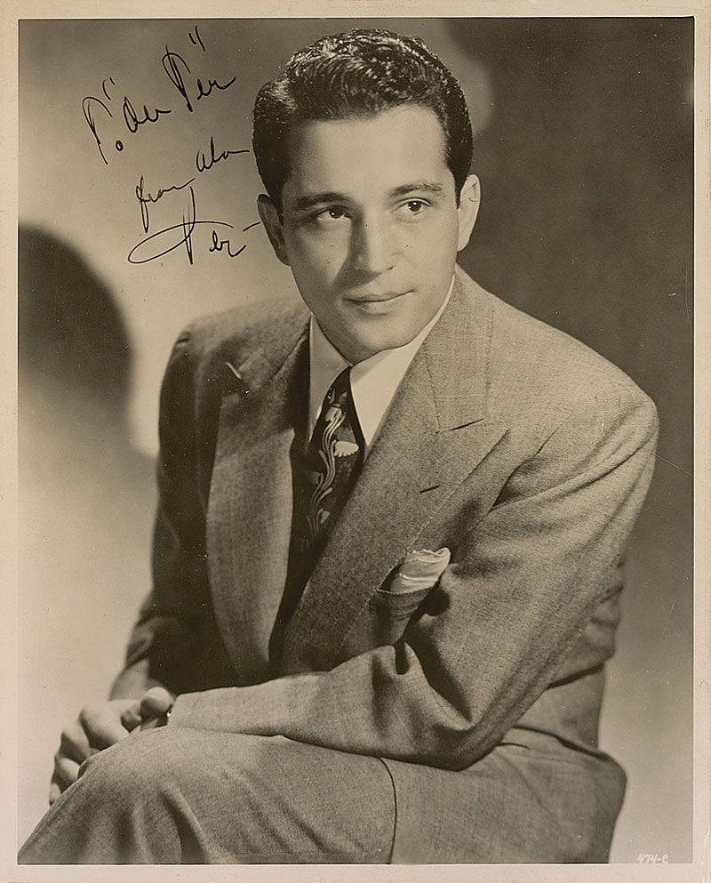 Perry Como Vintage Portrait Photograph Wallpaper