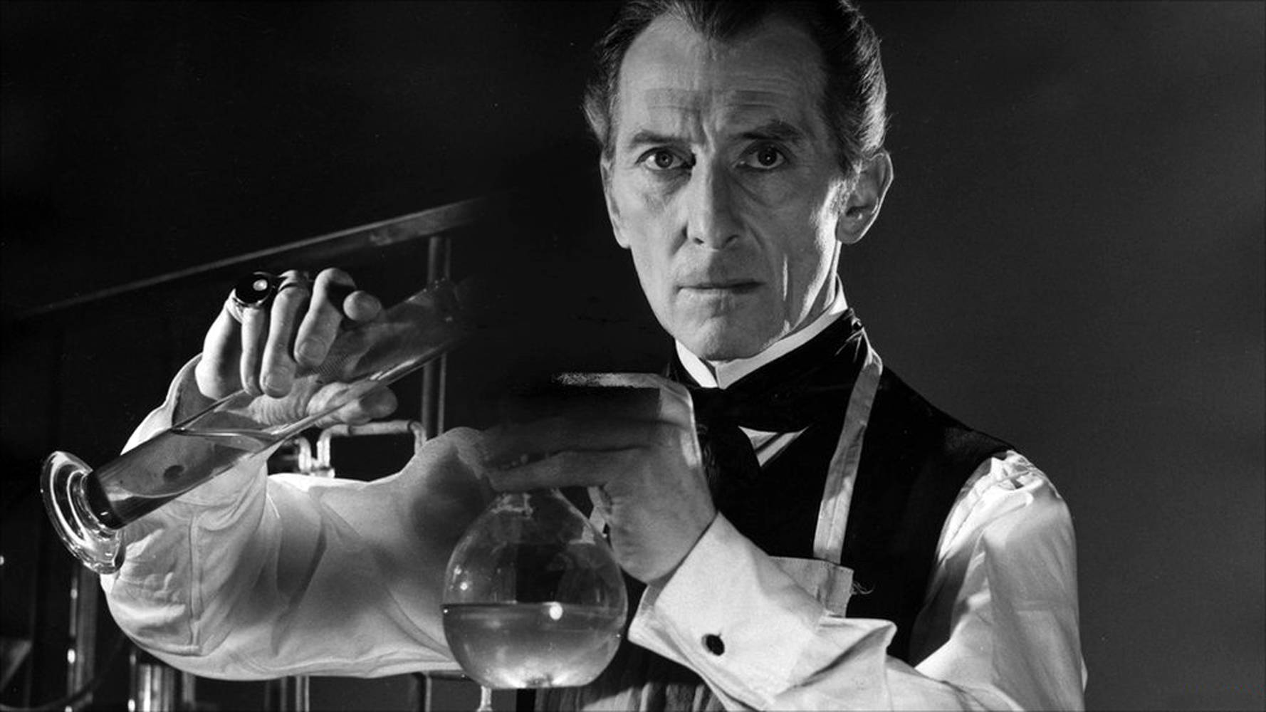 Peter Cushing Doctor Victor Von Frankenstein Wallpaper