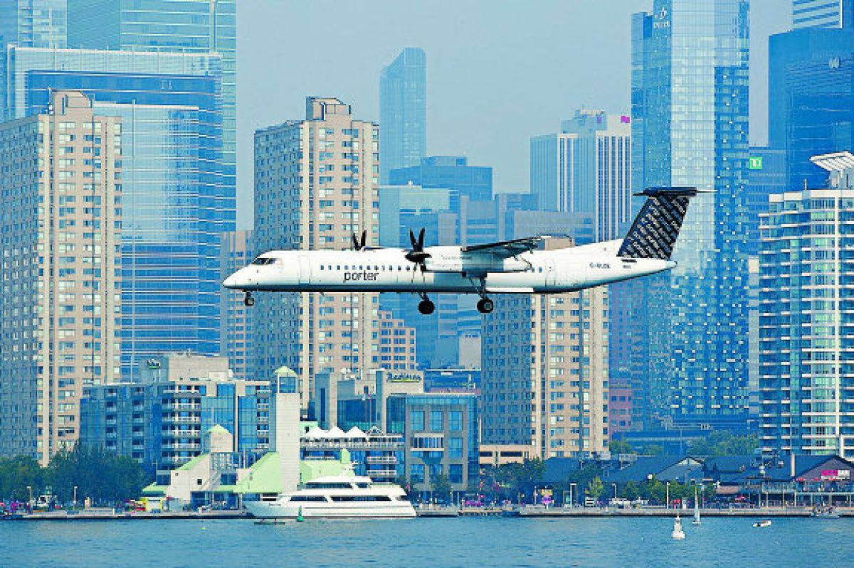 Porter Airlines City Buildings Wallpaper