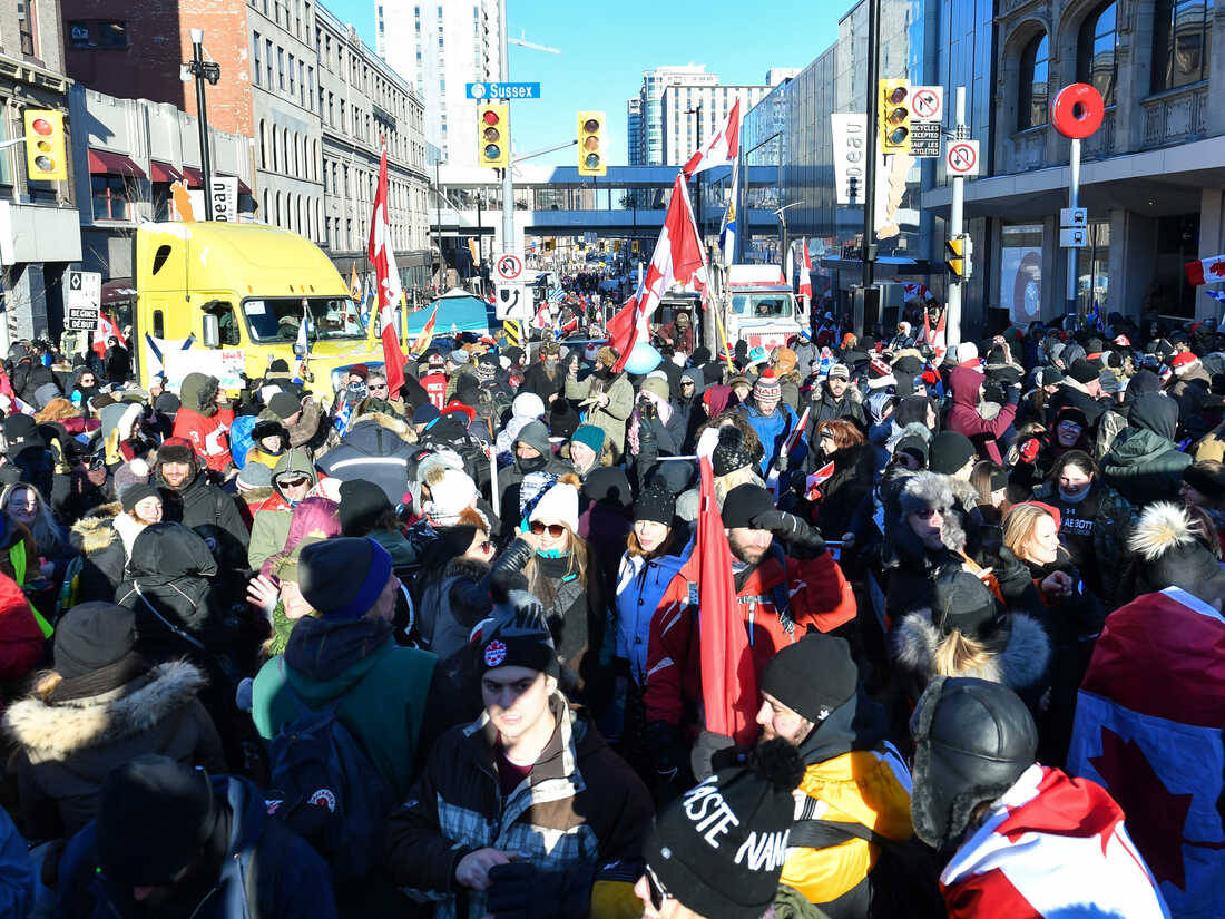 Protests In The Streets Of Ottawa, Ontario Wallpaper