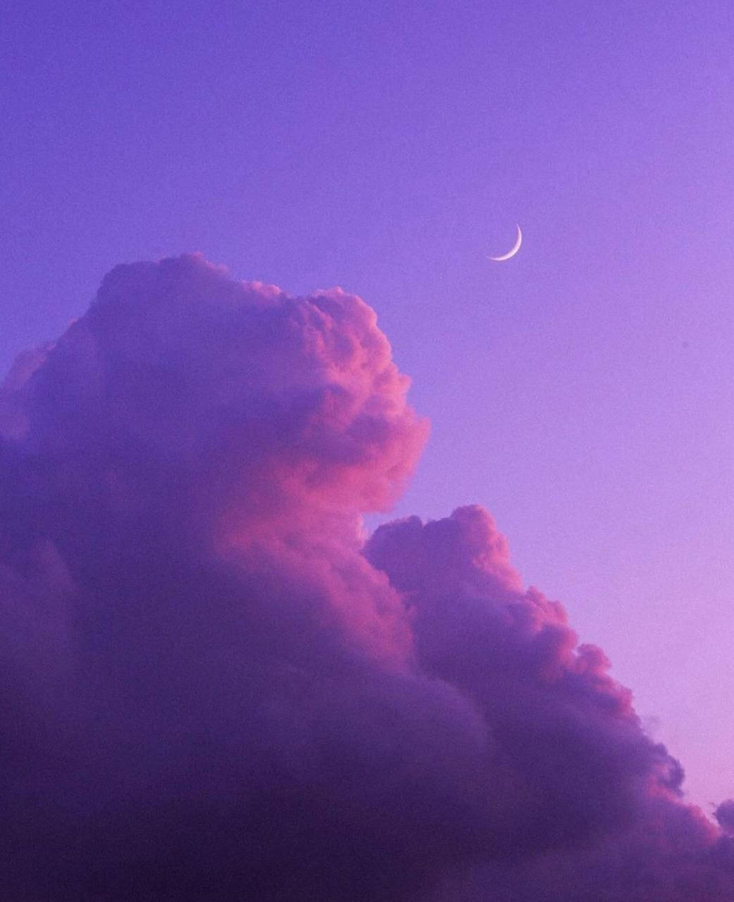 Purple Sky At Dusk Wallpaper