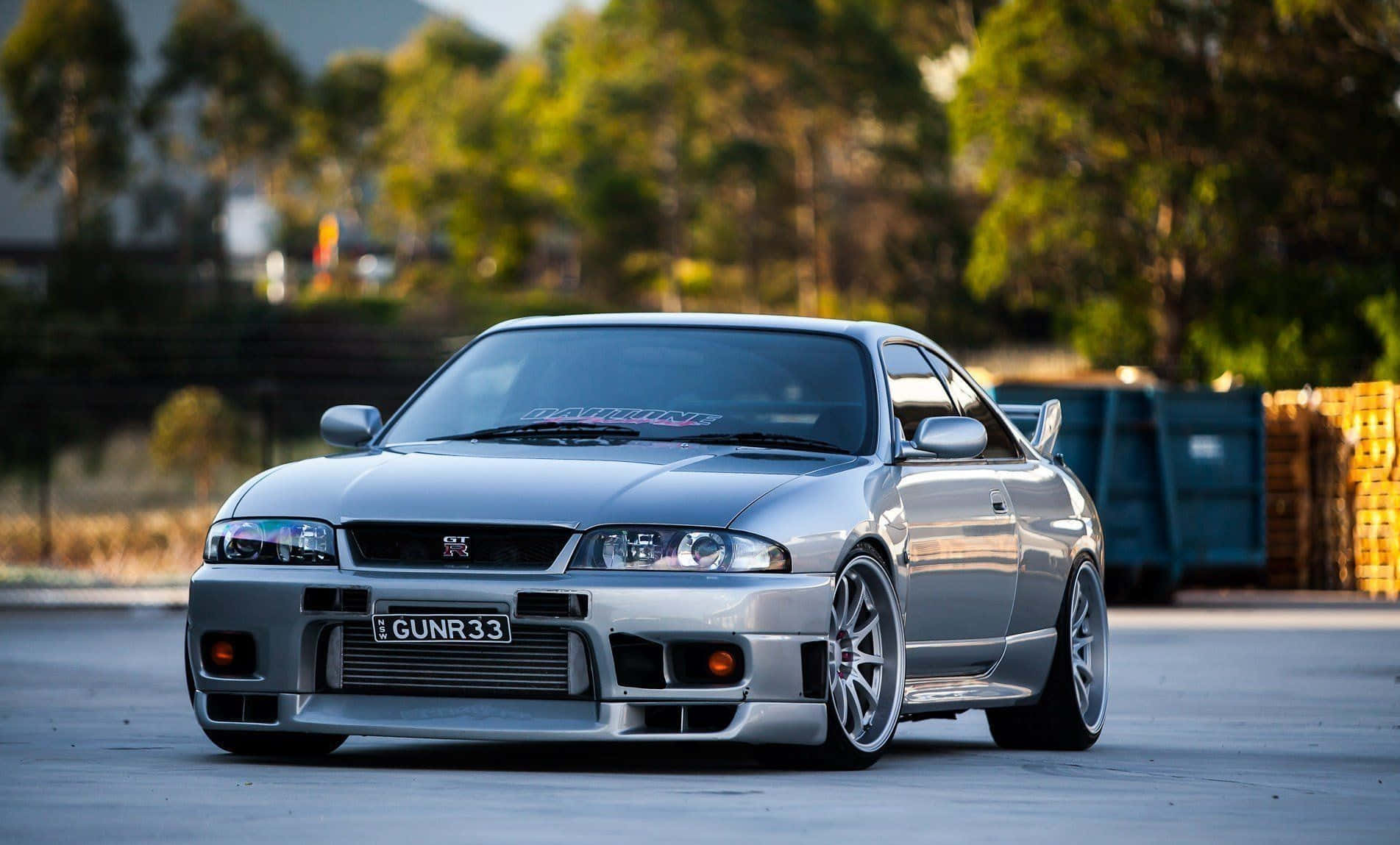 R33 Gtr Low Rise Silver Wallpaper