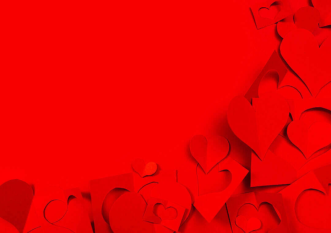 Red Aesthetic Heart Paper Cutouts Wallpaper