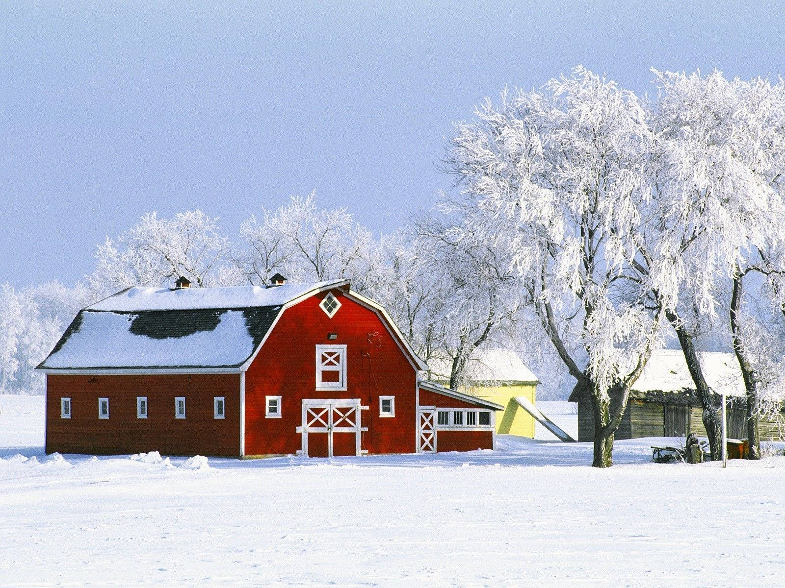 Red Farmhouse In Winter Wallpaper